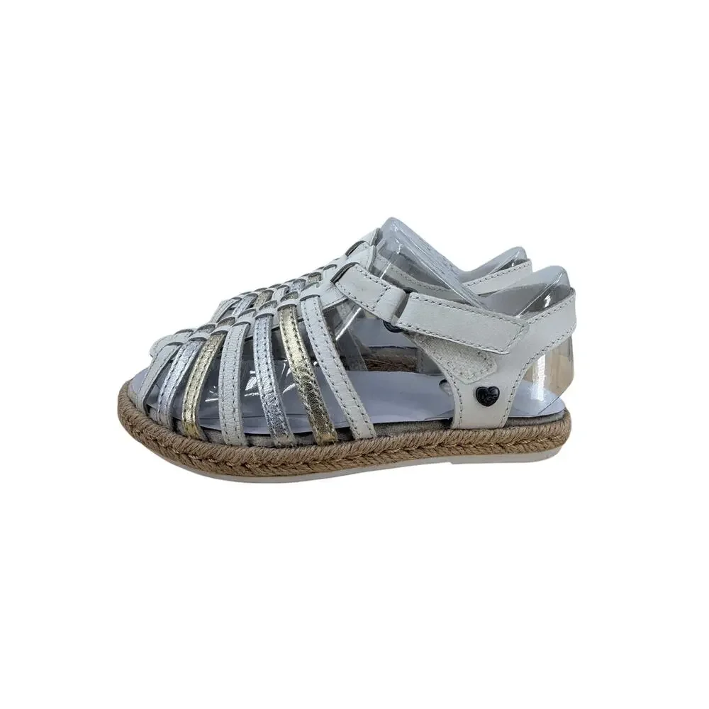 UGG Gretel Sandals White Leather Sandals NEW Authentic Size 9 Summer